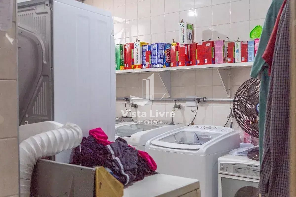 Apartamento à venda com 2 quartos, 44m² - Foto 20