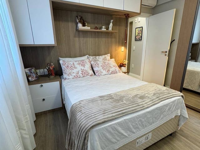 Apartamento com 142m² 3 quartos e 4 banheiros, à venda, no bairro Meia Praia em Itapema