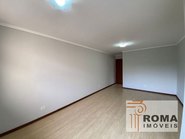 Apartamento 2 quartos e 2 banheiros, à venda, no bairro Água Verde em Curitiba