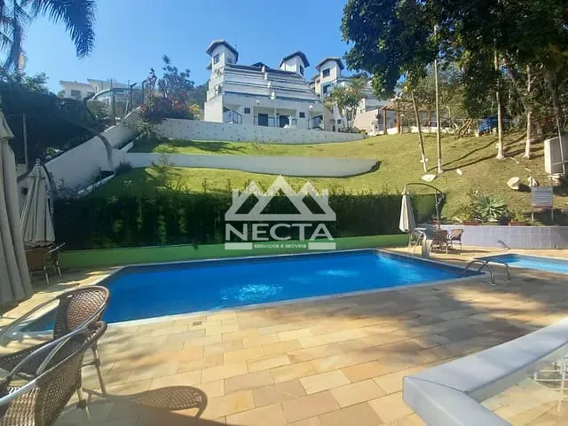 Apartamento com 100m² 2 quartos e 2 banheiros, à venda, no bairro Martim de Sá em Caraguatatuba