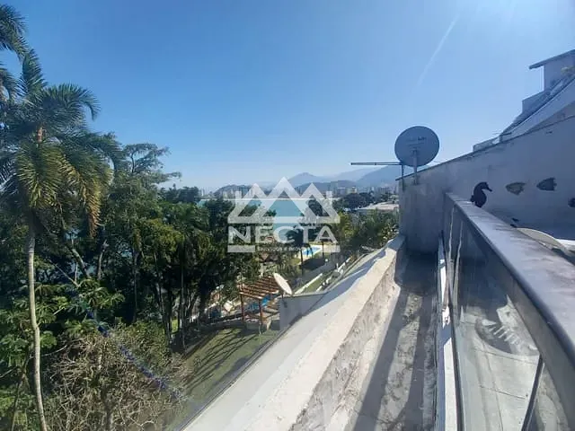 Apartamento com 100m² 2 quartos e 2 banheiros, à venda, no bairro Martim de Sá em Caraguatatuba