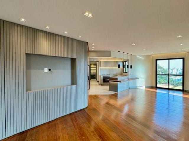 Apartamento com 174m² 3 quartos e 3 banheiros, à venda, no bairro Parque São Domingos em São Paulo