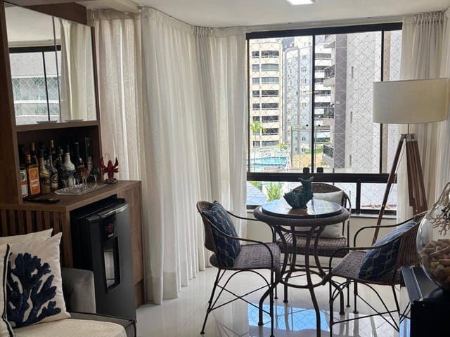 Apartamento com 113m² 3 quartos e 2 banheiros, à venda, no bairro Centro em Balneário Camboriú