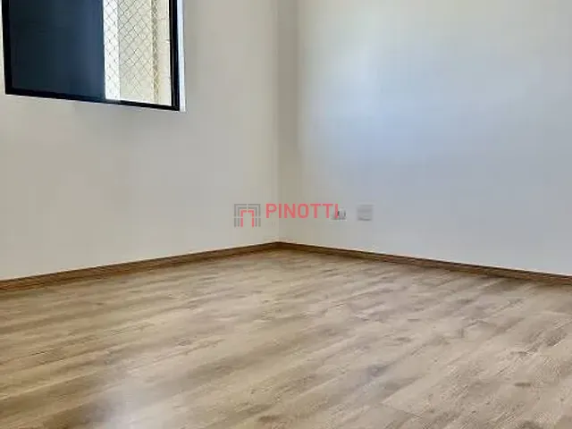 Apartamento 2 quartos e 1 banheiro, à venda, no bairro Rudge Ramos em São Bernardo do Campo
