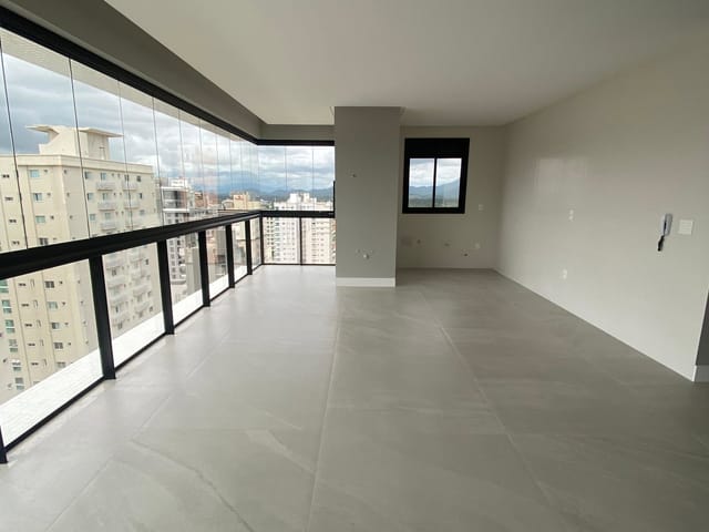 Apartamento com 180m² 3 quartos e 4 banheiros, à venda, no bairro Balneário Perequê em Porto Belo