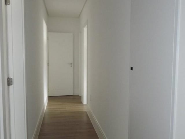 Apartamento com 254m² 4 quartos e 5 banheiros, à venda, no bairro Centro em Itapema