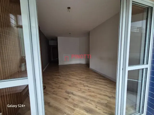 Apartamento 3 quartos e 1 banheiro, à venda, no bairro Jardim do Mar em São Bernardo do Campo