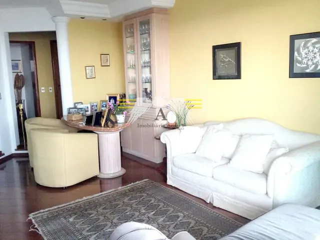 Apartamento com 180m² 4 quartos e 1 banheiro, à venda, no bairro Tatuapé em São Paulo