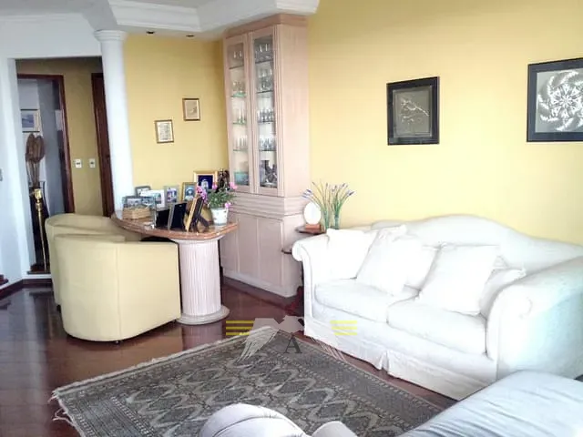 Apartamento com 180m² 4 quartos e 1 banheiro, à venda, no bairro Tatuapé em São Paulo