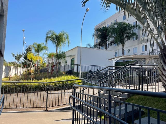 Apartamento 2 quartos e 1 banheiro, à venda, no bairro Jardim Ana Eliza em Cambé