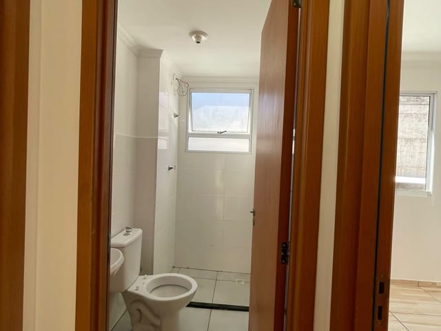 Apartamento 2 quartos e 1 banheiro, à venda, no bairro Jardim Ana Eliza em Cambé