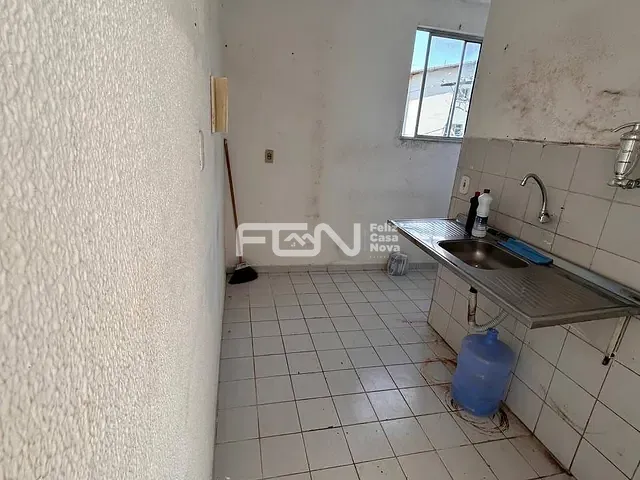 Apartamento 2 quartos e 1 banheiro, à venda, no bairro Lama Preta em Camaçari