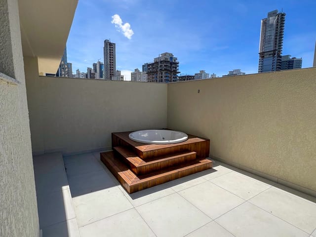 Apartamento com 163m² 2 quartos e 3 banheiros, à venda, no bairro Balneário Camboriu em Porto Belo