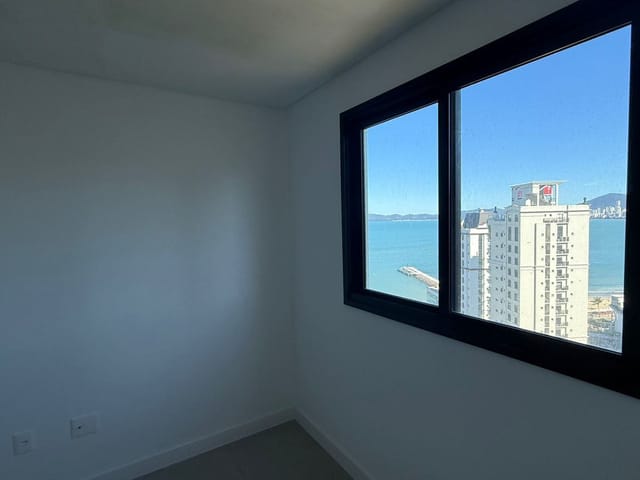 Apartamento com 104m² 2 quartos e 1 banheiro, à venda, no bairro Centro em Itapema