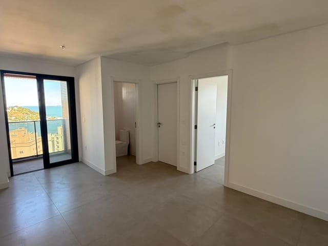 Apartamento com 104m² 2 quartos e 1 banheiro, à venda, no bairro Centro em Itapema