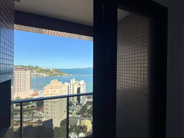 Apartamento com 104m² 2 quartos e 1 banheiro, à venda, no bairro Centro em Itapema