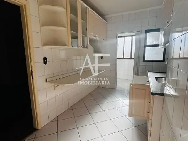 Apartamento com 80m², para alugar, no bairro Centro em Taubaté