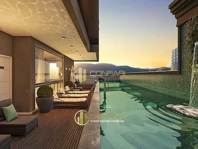 Apartamento com 179m² 3 quartos e 4 banheiros, à venda, no bairro Meia Praia em Itapema
