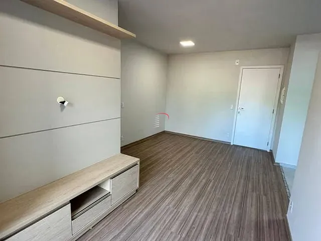 Apartamento 2 quartos e 1 banheiro, à venda, no bairro Aurora em Londrina