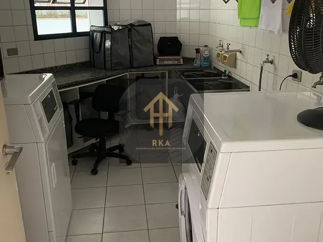 Apartamento 1 quarto e 1 banheiro, para alugar, no bairro Itaim Bibi em São Paulo