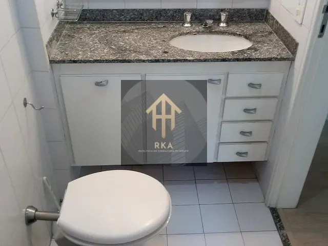 Apartamento 1 quarto e 1 banheiro, para alugar, no bairro Itaim Bibi em São Paulo