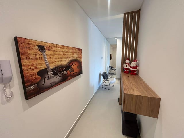 Apartamento com 70m² 2 quartos e 2 banheiros, à venda, no bairro Balneário Perequê em Porto Belo