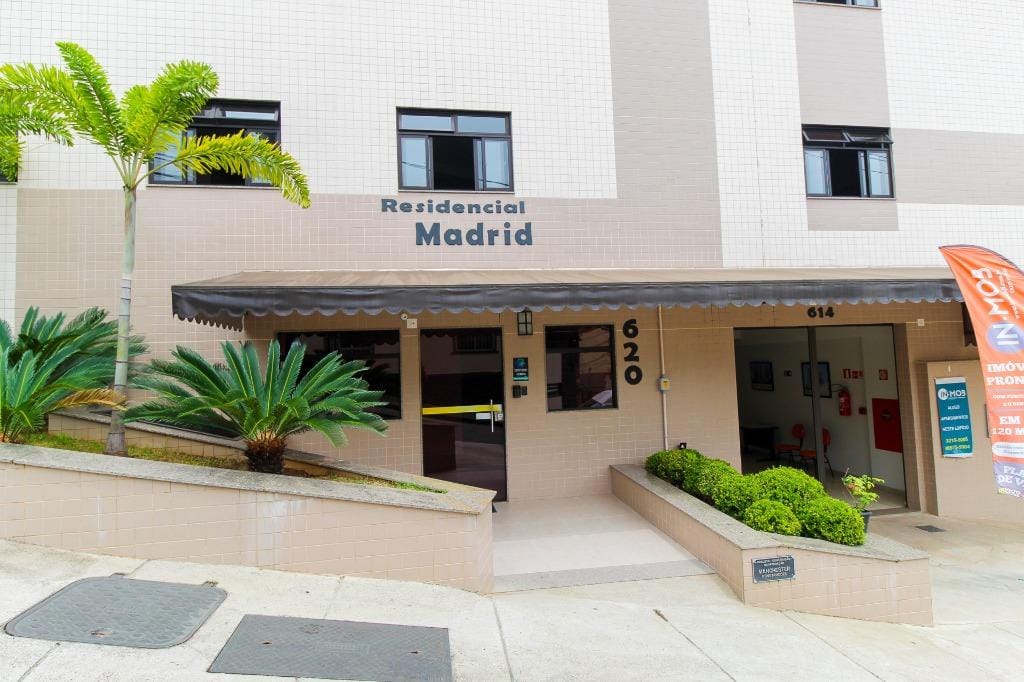 Apartamento à Venda em Centro