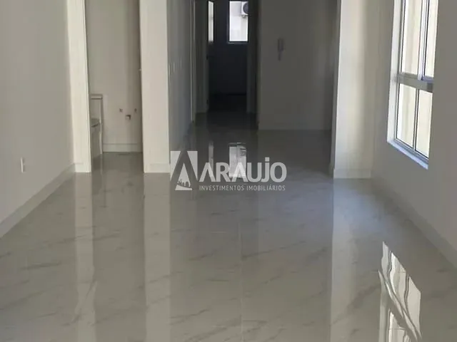 Apartamento 3 quartos e 3 banheiros, à venda, no bairro Meia Praia em Itapema