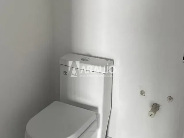 Apartamento 3 quartos e 3 banheiros, à venda, no bairro Meia Praia em Itapema