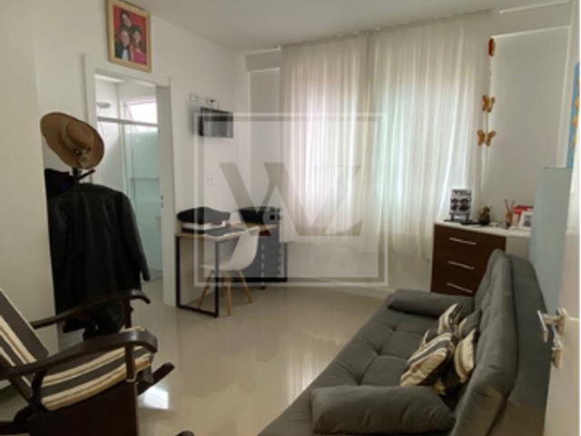 Apartamento 3 quartos e 4 banheiros, à venda, no bairro Meia Praia em Itapema