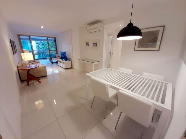 Foto do Apartamento - Av. AFRÂNIO de MELO FRANCO! 02 SUÍTES, MOBILIADO, 01 VAGA, INFRA de LAZER, PORTARIA 24h, próximo ao METRÔ e PRAIA | EASY NEGOCIOS IMOBILIARIOS LTDA