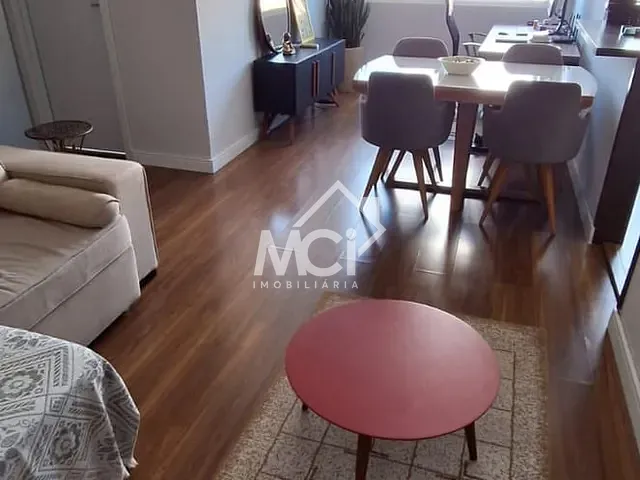 Apartamento com 85m² 2 quartos e 1 banheiro, à venda, no bairro Centro em Pelotas