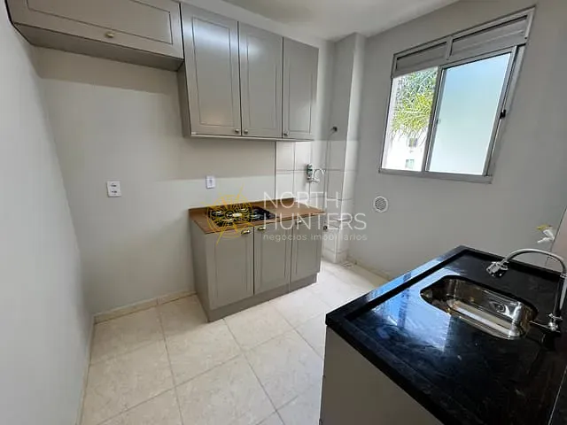 Apartamento com 48m² 2 quartos e 1 banheiro, à venda, no bairro Floresta em Joinville