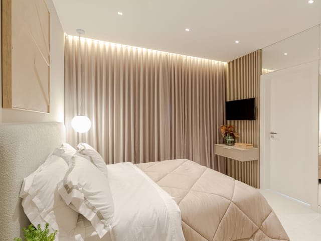 Apartamento com 160m² 3 quartos e 4 banheiros, à venda, no bairro Meia Praia em Itapema