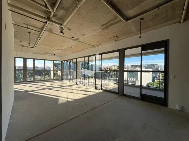 Cobertura / Penthouse com 370m² 3 quartos e 5 banheiros, à venda, no bairro Jardim Paulista em São Paulo