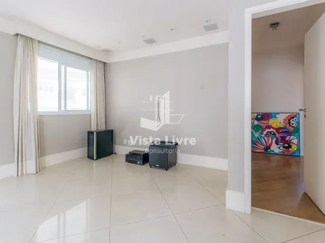 Apartamento com 124m² 3 quartos e 5 banheiros, à venda, no bairro Vila Uberabinha em São Paulo
