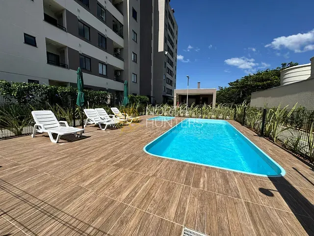 Apartamento com 65m² 2 quartos e 1 banheiro, à venda, no bairro Floresta em Joinville