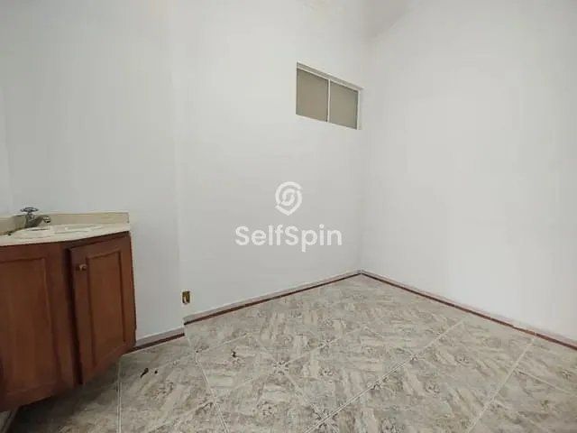 Apartamento 2 quartos e 1 banheiro, para alugar, no bairro Ingá em Niterói