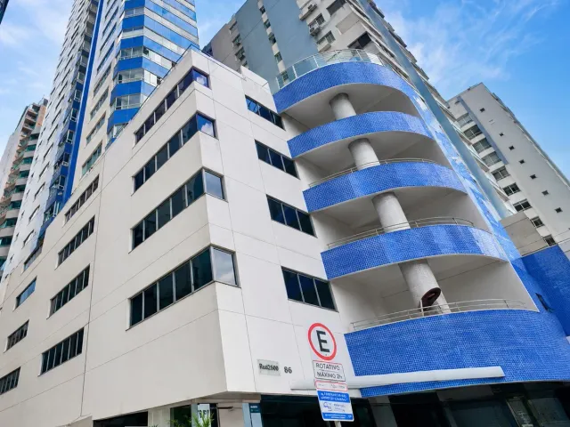 Apartamento com 209m² 4 quartos e 5 banheiros, à venda, no bairro Centro em Balneário Camboriú