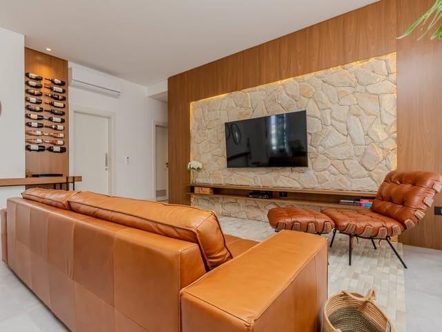 Apartamento com 238m² 3 quartos e 4 banheiros, à venda, no bairro Praia Brava de Itajaí em Itajaí