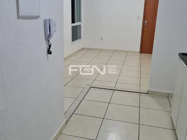 Apartamento 2 quartos e 1 banheiro, à venda, no bairro Lama Preta em Camaçari