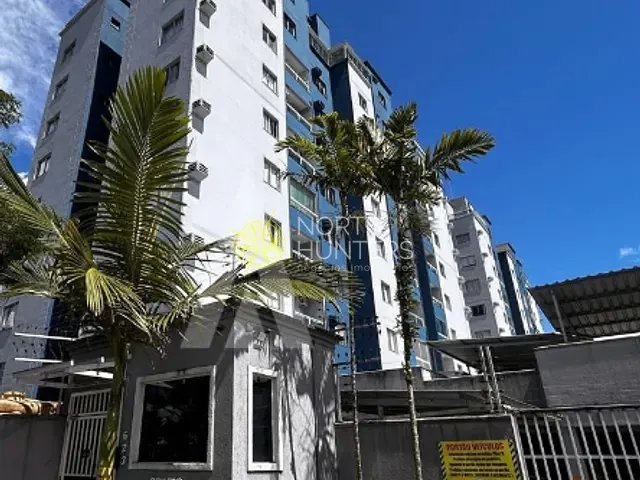 Apartamento com 100m² 2 quartos e 2 banheiros, à venda, no bairro Bucarein em Joinville