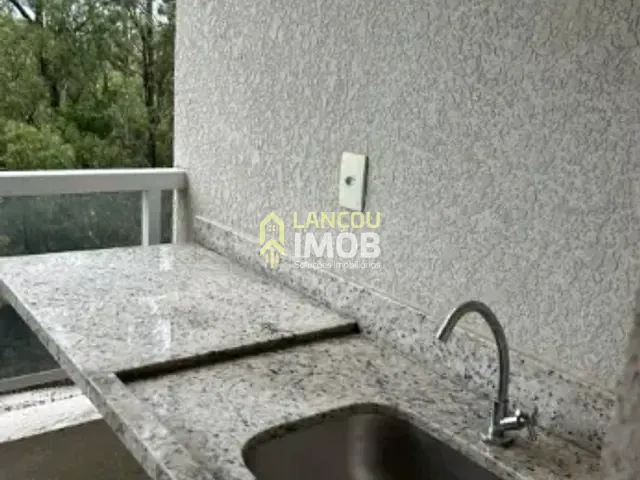 Apartamento 3 quartos e 2 banheiros, para alugar, no bairro Medeiros em Jundiaí