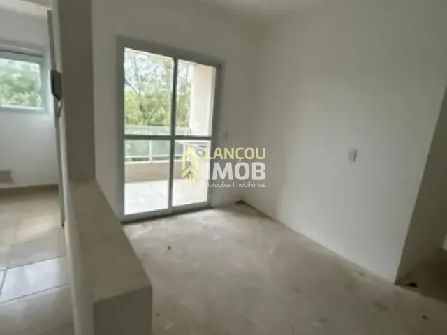 Apartamento 3 quartos e 2 banheiros, para alugar, no bairro Medeiros em Jundiaí