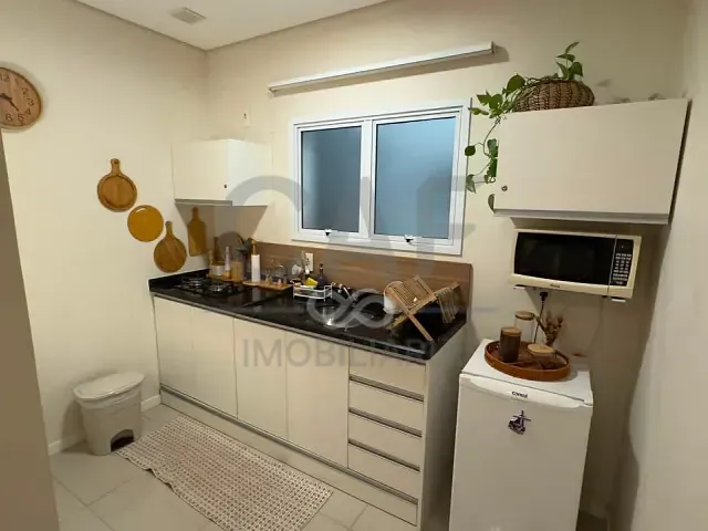 Apartamento com 43m² 1 quarto e 1 banheiro, para alugar, no bairro Centro em Holambra