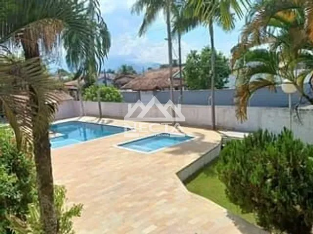 Apartamento com 120m² 2 quartos e 2 banheiros, à venda, no bairro Pontal de Santa Marina em Caraguatatuba