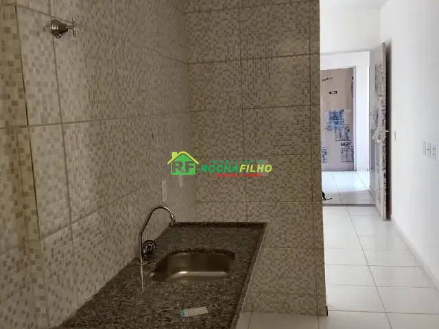 Apartamento à venda, no bairro Todos os Santos em Teresina