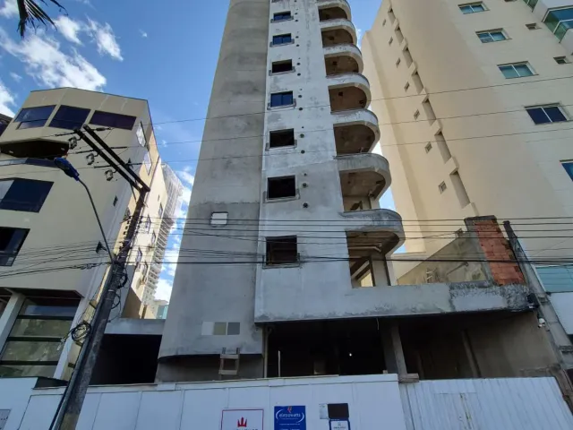 Apartamento com 92m² 2 quartos e 3 banheiros, à venda, no bairro Centro em Itapema