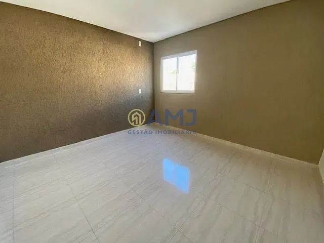 Apartamento 3 quartos e 2 banheiros, para alugar, no bairro Vila Bandeirantes em Goiânia