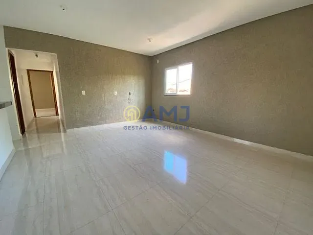 Apartamento 3 quartos e 2 banheiros, para alugar, no bairro Vila Bandeirantes em Goiânia